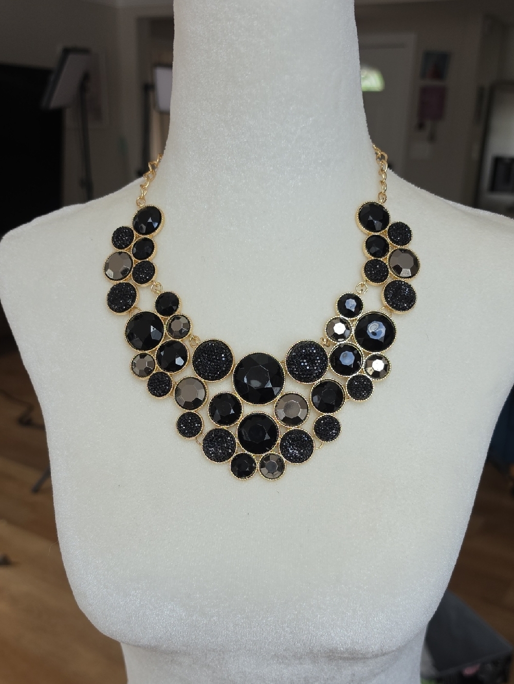Elegant Black Statement Necklace with Gold Accents - Women Jewelry